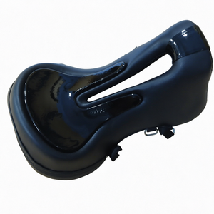 อานม้าสำหรับขี่ม้าแบบอังกฤษเพื่อความทนทาน |   สายรัดหน้าท้องแบบคู่ รุ่น Saddle Plastic Tree ทำจากหนัง PU พร้อมฮาร์ดแวร์ชุบนิกเกิล สำหรับการใช้งานระยะไกล - Product Image 1