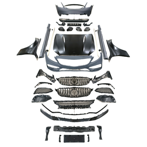 Grande calandre de pare-chocs avant et arrière pour <span class=keywords><strong>Mercedes</strong></span> Benz Classe C W205 C260lC300 Modifié C63AMG - Product Image 1