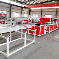 Ligne d'extrusion de profilés WPC avec moule à double vis de haute précision, haute productivité
