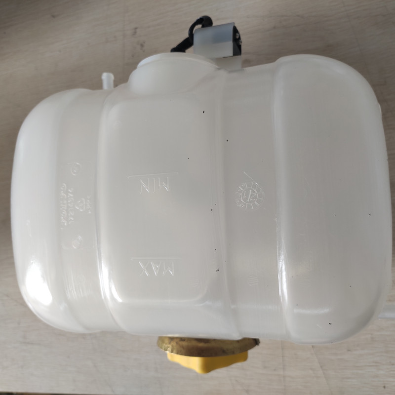 Volvo Original EC210C EC240B Expansion Tank 15047209 17214676