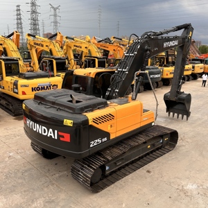 Excavadora Hidráulica Usada Hyundai R225-9S, Original de Corea, 22 Toneladas, Excavadora Mediana con Cabina para Movimiento de Tierras y Construcción - Product Image 1