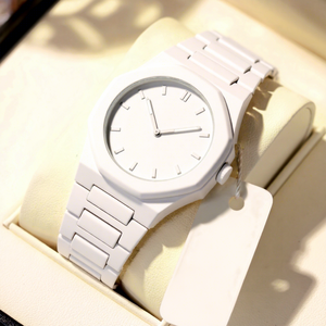 <span class=keywords><strong>Montre</strong></span> à quartz pour <span class=keywords><strong>homme</strong></span>, étanche, avec cadran en verre de 40 mm, bracelet en silicone, design sportif et élégant - Product Image 4