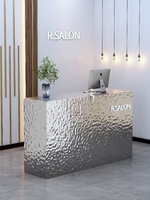 Bureau d'accueil moderne et minimaliste en acier inoxydable, forme incurvée, fonction mobile, pour magasins de vêtements, salons de coiffure, réception d'entreprise
