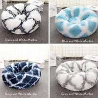 XL Jumbo 120cm Flauschiges Wasserdichtes Indoor-Beruhigungs-Schlafbett für Haustiere Klassischer Stil Kunstfell Einfarbig für Katzen und Hunde Alle Jahreszeiten