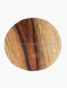 Juego de 4 posavasos clásicos de madera natural para bebidas, nombre personalizable para bodas, hogar, hotel o restaurante - Product Image 3