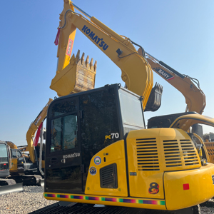Prix avantageux, excavatrice Komatsu PC70 d'occasion, mini-excavatrice de 7 tonnes d'occasion, faible nombre d'heures de travail, excavatrice d'occasion provenant d'un fournisseur chinois - Product Image 1