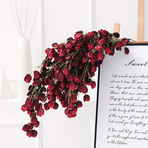 Fleurs artificielles en soie de groseille à la française en gros avec longue tige et feuilles pour la décoration de mariage, la fête des pères et Pâques - Product Image 3