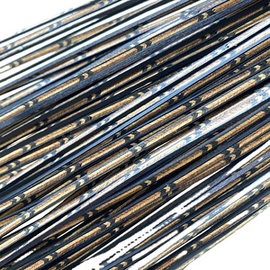 غيتار مرصع بالخرز مقوى للبيع - Product Image 1