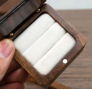 กล่องเครื่องประดับไม้แบบสั่งทำกล่องเก็บต่างหูขนาดเล็กพกพาได้กล่องใส่เครื่องประดับขนาดเล็กสำหรับการขอแต่งงาน - Product Image 4