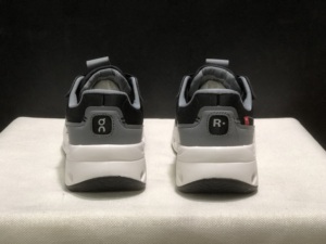 Zapatillas Deportivas Casuales ROGER Wildcard On CLOUD 2026 con Parte Superior de Malla Transpirable para Hombre y Mujer, con Suela Gruesa y Suave - Product Image 2