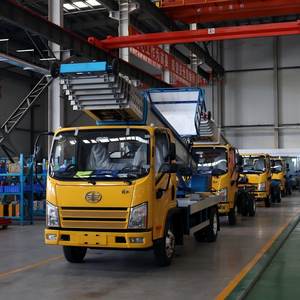 JIUHE <span class=keywords><strong>Camión</strong></span> Elevador de Escalera Aérea de 32m, <span class=keywords><strong>Plataforma</strong></span> Estable y Fiable para Transporte de Materiales - Product Image 1