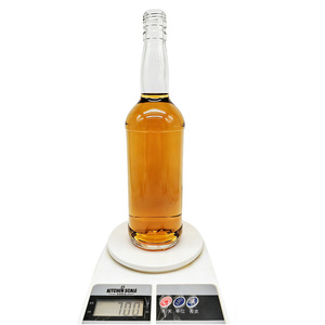 Botella de Vodka de 700 ml con Corcho Clásico, Botella Redonda Transparente para Whisky, Tequila, Ginebra, Botella de Licor de Vidrio para Destilerías - Product Image 4