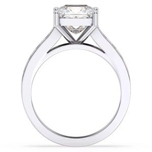 Anillo de diamante Moissanite VVS más vendido, diseño en plata para mujer, joyería de moda disponible a un precio razonable. - Product Image 1