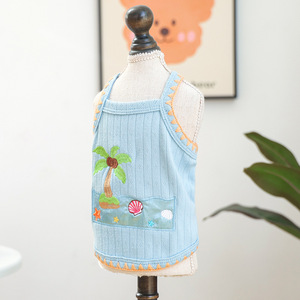 Elegante y lindo chaleco transpirable de poliéster para perros con diseño de cocotero, ropa para mascotas para primavera y verano. - Product Image 4