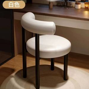 New Design <b>White</b> Round Cosmetic ChairBeauty Leather Wood Frame Casual Dining <b>Chair</b> Movable <b>Chair</b> - Product Image 4