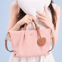 Sac fourre-tout léger en nylon imperméable, style navetteur, inspiré du Japon, sac à bandoulière pour femme avec breloque en forme de cœur et fermeture éclair