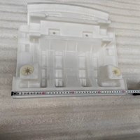 Piezas de asiento de autobús Zhongtong, base de asiento de plástico blanco, asientos de coche modificados