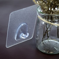 Crochet adhésif transparent et flexible en plastique, sans perçage, fixation murale moderne pour serviettes, salle de bain, cuisine, vêtements