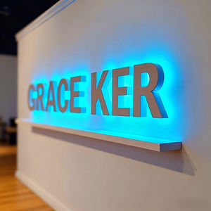 Enseigne LED personnalisée par le fabricant, lettres métalliques rétroéclairées, logo LED rétroéclairé, enseigne commerciale pour le branding mural de bureau - Product Image 6