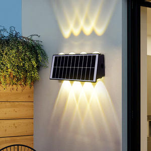 Lámpara Solar LED de Pared IP66 Impermeable para Exteriores, para Uso en Carreteras y Jardines, con 6-12 Horas de Iluminación - Product Image 4