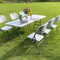 Tables pliantes rectangulaires en plastique HDPE de 120 cm (4 pieds)