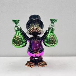 Sculpture de Mickey Mouse <span class=keywords><strong>en</strong></span> fibre de résine faite à la main personnalisée Statue de <span class=keywords><strong>dessin</strong></span> animé de Donald Duck artisanat personnalisé pour la décoration extérieure de la maison - Product Image 4