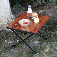 Table basse pliante compacte moderne en aluminium ultralégère pour pique-nique, camping et randonnée en extérieur