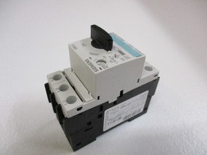 Disjoncteur <span class=keywords><strong>3RV1421</strong></span> 0GA10 0-45-63A NSMP Neuf Original En Stock Automatisation Industrielle Programmation PLC Dédiée - Product Image 2