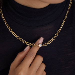 Collar de Cadena Geométrica de Acero Inoxidable con Baño de Oro de 18K y Circonita Blanca Engastada en Bisel para Uso Diario - Product Image 3