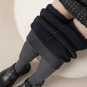 Calcetines ajustados de invierno para niñas pequeñas, calcetines gruesos de algodón para niños, calcetines lisos de punto de terciopelo a la moda para niñas - Product Image 1