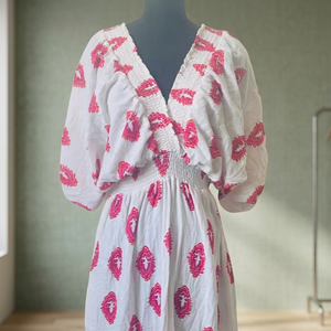 Nouvelle robe pour femme de qualité supérieure, design tendance, pour un usage décontracté, disponible au prix de gros auprès d'un fabricant indien. - Product Image 1