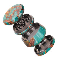 Vente en gros de broyeur d'herbes sèches à 4 couches Accessoires pour fumeurs personnalisés Broyeur manuel en métal de 63mm avec logo personnalisé OEM