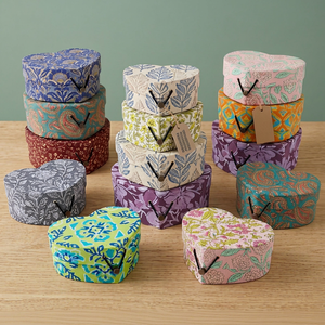 Heart Shape Rigid Paperboard <b>Boxes</b> With Magnetic Closure Handmade Four Color Printed Gift Craft Packaging - Product Image 4