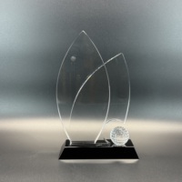 Trophée en verre Liuli aux caractéristiques chinoises, artisanat populaire, trophée transparent personnalisé en cristal