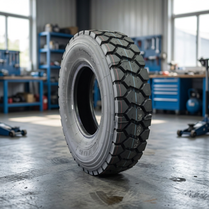 Pneus d'occasion 15 pouces 215/80R15 - Product Image 3