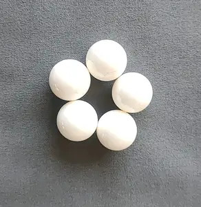 كرة سيراميك ألومينا بيضاء من مصنع ZJ احترافية للبيع بالجملة