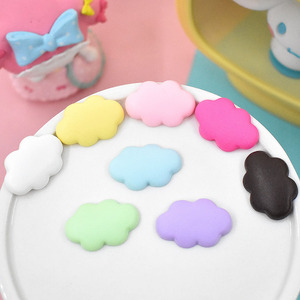 20 piezas/bolsa Accesorios para <span class=keywords><strong>uñas</strong></span> <span class=keywords><strong>Nubes</strong></span> de simulación y <span class=keywords><strong>nubes</strong></span> blancas Accesorios DIY Fundas de teléfono multicolor Juguetes para casa de juegos - Product Image 3