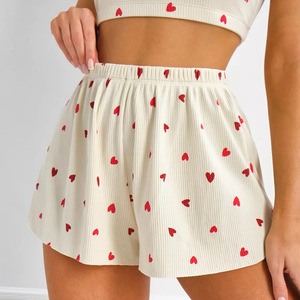 Nouvel ensemble pyjama deux pièces en tricot imprimé cœurs, style camisole et short, collection Printemps 2024, pour la maison (vente transfrontalière) - Product Image 4