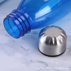 Botella de agua de plástico PS ecológica transparente de 700ml sin BPA en forma de Coca para viajes para refrescos o agua mineral - Product Image 4