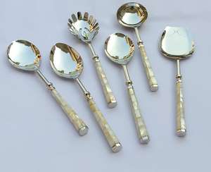 Ensemble de couverts en acier inoxydable de luxe durable à bas prix avec polissage miroir, design tendance, fabriqué à la main, en vente - Product Image 3