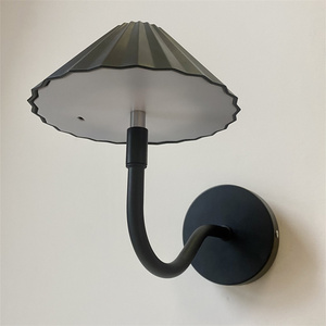 Moderne Batterij Werkende Led Muur Schans Warm Wit Cct Afstandsbediening Indoor Thuis Kantoorlamp Met Pc Voor Slaapkamer - Product Image 4