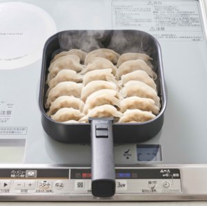 Batterie de cuisine de qualité exceptionnelle Sutto Square Series Poêle à frire en métal antiadhésive - Product Image 5