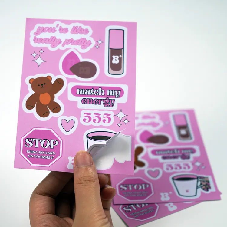 Großhandel wasserdichte selbst klebende Aufkleber mit Logo Druckpapier Kuss geschnitten Etiketten Aufkleber Blätter benutzer definierte für Kinder