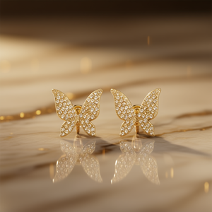 Orecchini a Perno E2531 a Forma di Farfalla in Oro con Cristalli e Strass, Gioielli Carini per Uso Quotidiano - Product Image 2