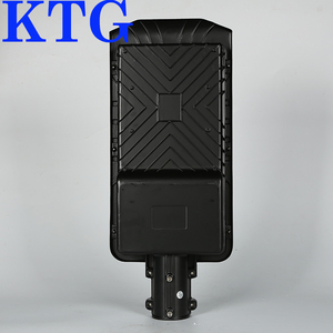 Prix usine <span class=keywords><strong>extérieur</strong></span> IP66 lampadaire <span class=keywords><strong>solaire</strong></span> <span class=keywords><strong>lampe</strong></span> extérieure 400W capteur de mouvement à lumen élevé tout en deux lampadaire <span class=keywords><strong>solaire</strong></span> à LED - Product Image 4
