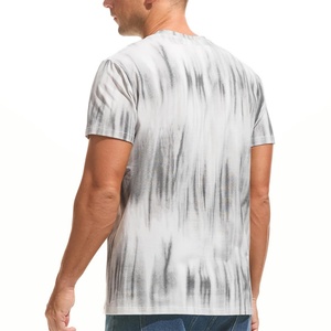 Camiseta Urbana Explorer Personalizable de Algodón Grueso Tejido, con Logotipo Vintage Desgastado, Diseño DIY - Product Image 3