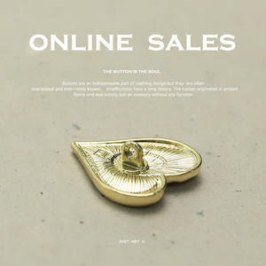 Suministro de fábrica, botón de Metal dorado con forma de corazón, 18mm, nuevo botón elegante para abrigo de mujer, botones decorativos - Product Image 3