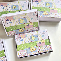 Boîte d'expédition mignonne en forme d'avion avec éléphant bleu de dessin animé et imprimé animal vert pastel pour cartes photo, petits cadeaux pour enfants et emballage d'expédition