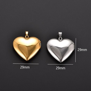 Collier pendentif médaillon porte-photo en acier inoxydable poli en forme de cœur pour femmes et hommes, avec breloque photo, chaîne ras-du-cou, bijou en métal, cadeau - Product Image 3