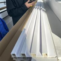 Componentes Decorativos Interiores de WPC Acanalado Personalizados, Paneles de Pared de Madera Impermeables de Primera Calidad para Opciones de Revestimiento de Paredes Premium